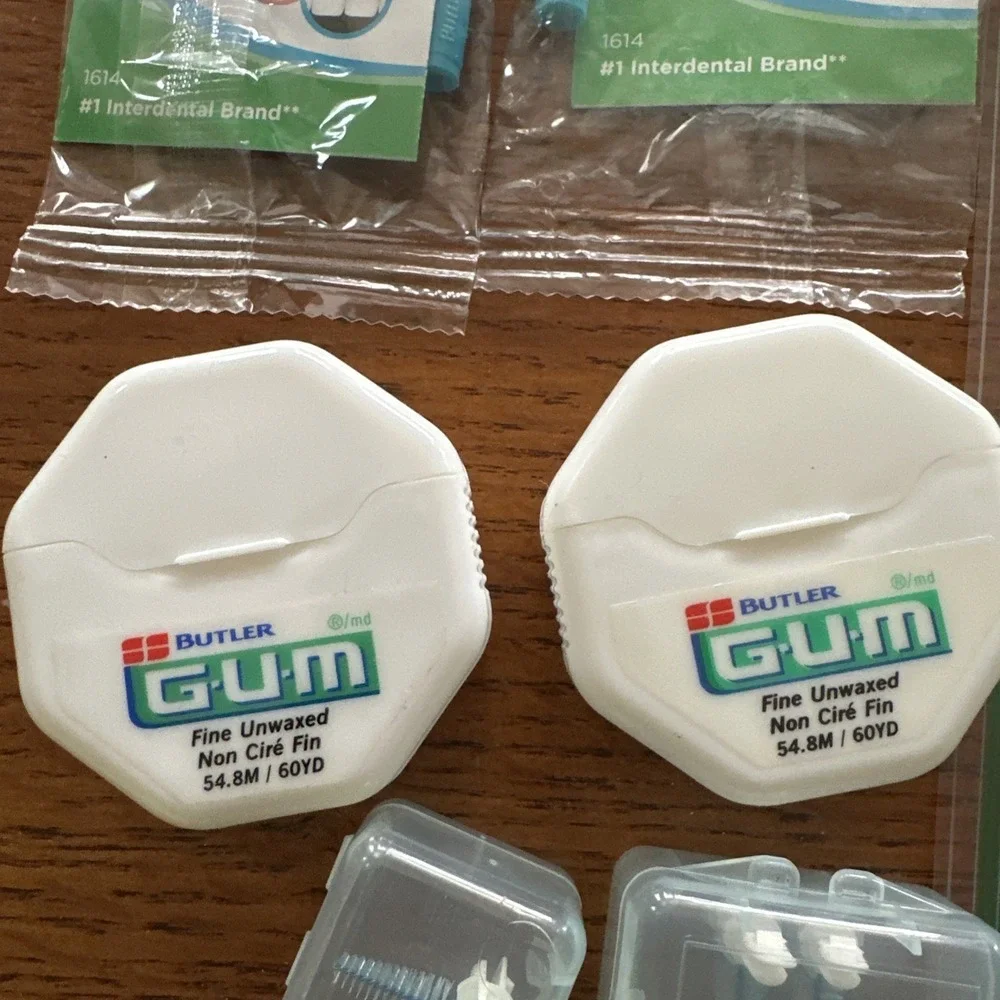 GUM Assorted Teeth Care Item Proxabrush Travler Handle Replacement Brushes Lot A